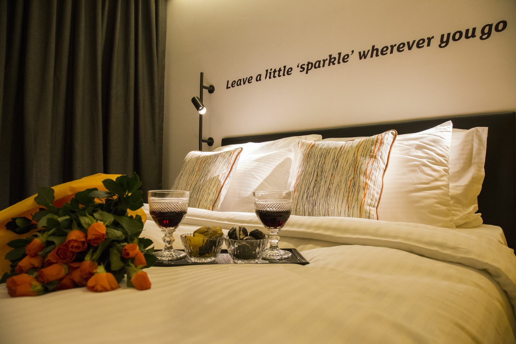 Sparkle Hotel Istanbul Bagian luar foto